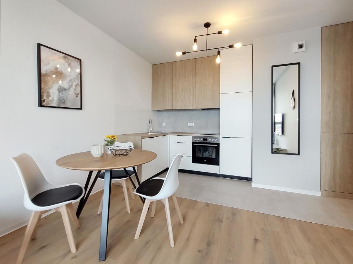 Elegant 3City Apartment With Parking In Gdansk By Noclegi Renters Exterior foto